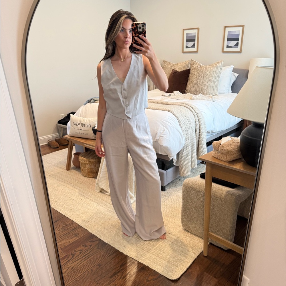 Wayf Cream Wide-Leg Trousers